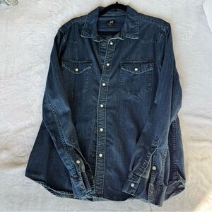 H&M Men's Denim Button Down Shirt